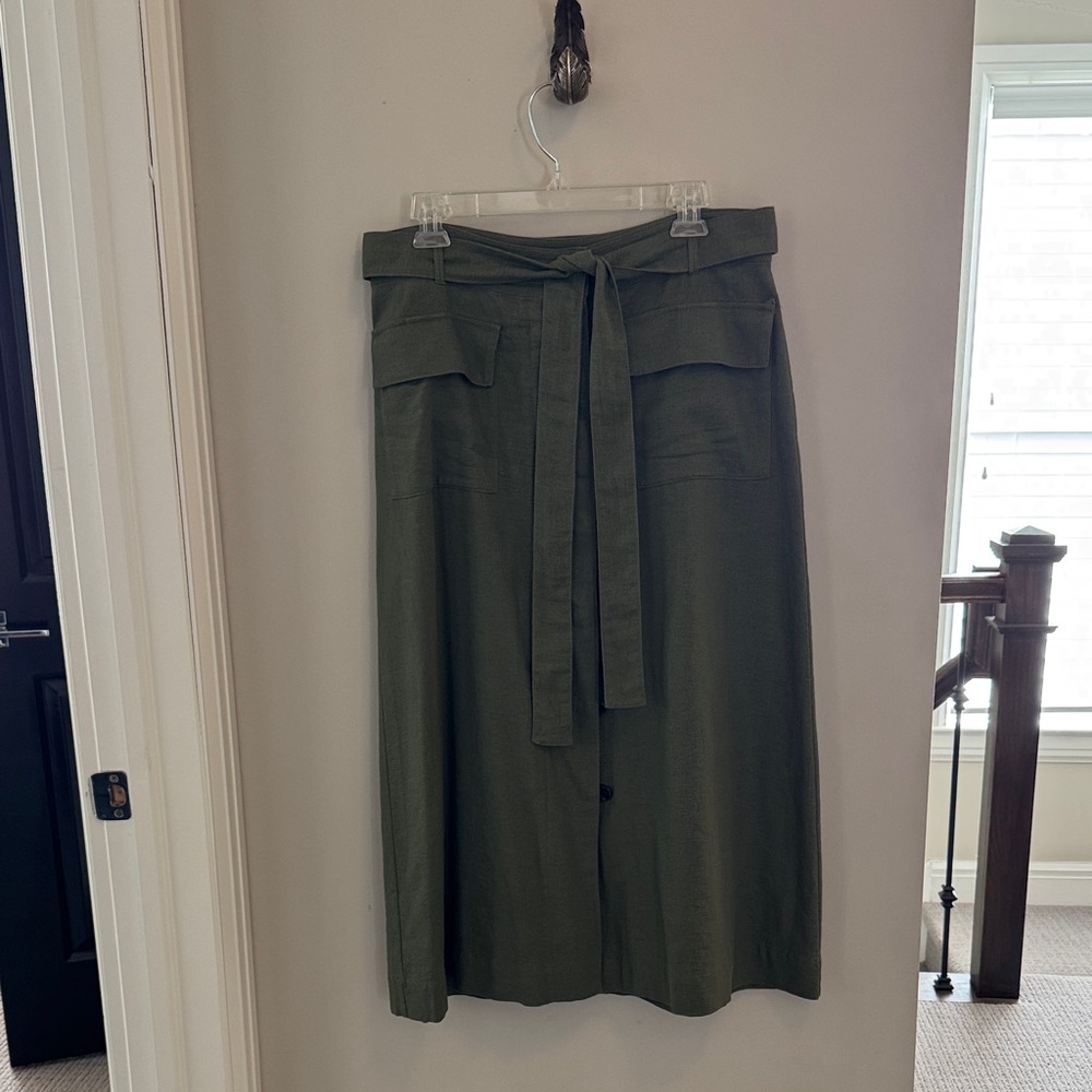 Ann Taylor Olive Green Linen Midi Skirt